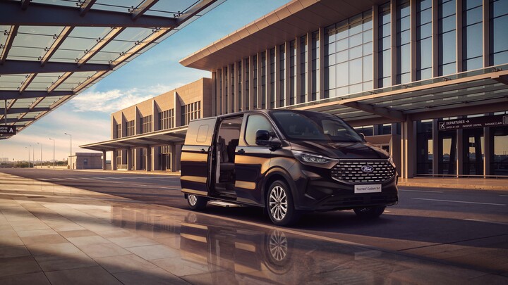 FORD TOURNEO CUSTOM